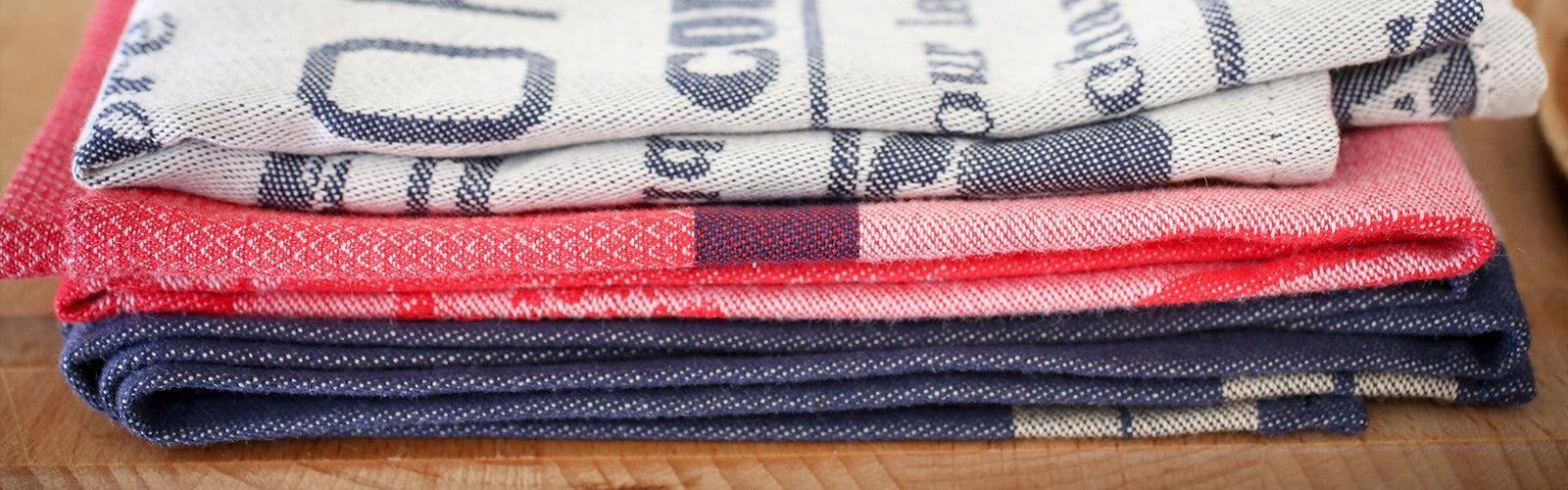 Kitchen Aprons & Linens