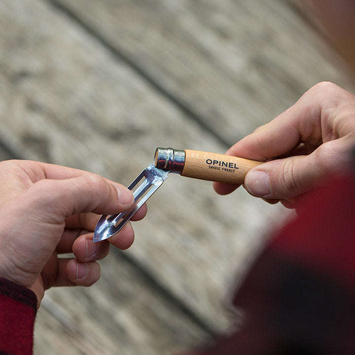 No.06 Folding Peeler