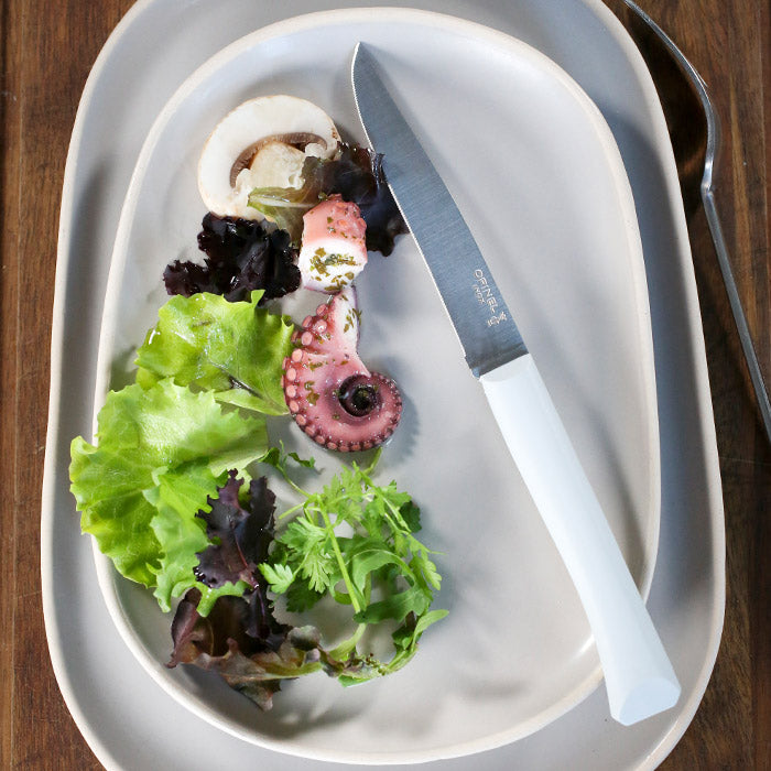 Knife with Salad